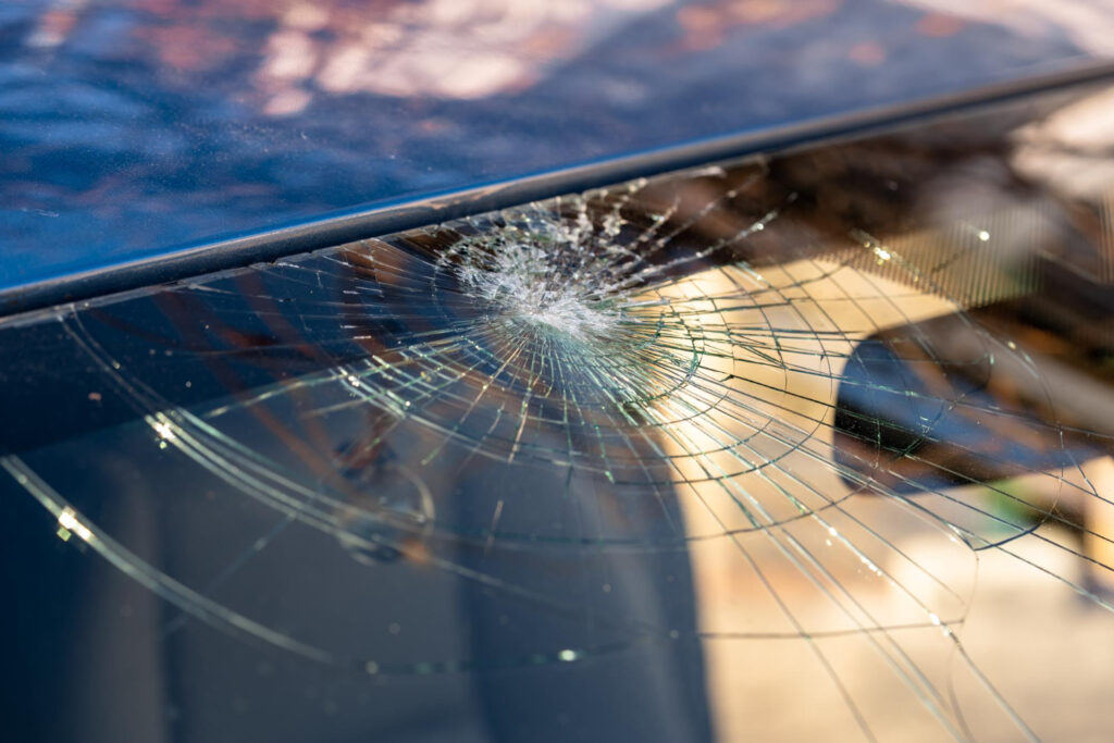 windshield crack